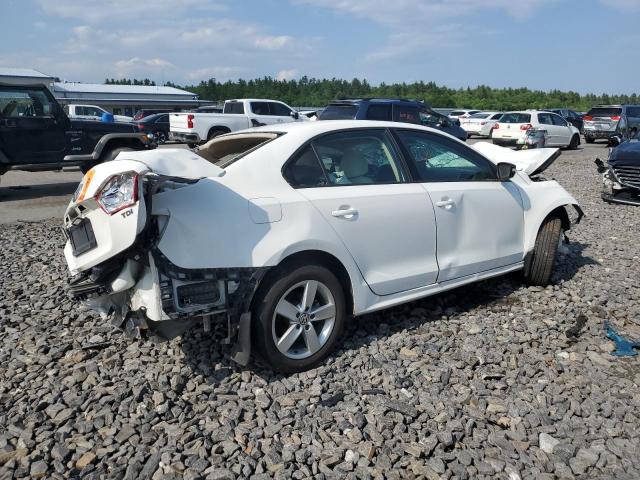 Седани VOLKSWAGEN JETTA 2012 Білий