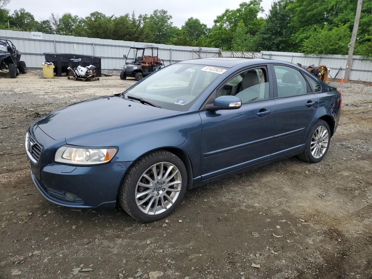 2010 Volvo S40 2.4I на продаже в Windsor, NJ - Side