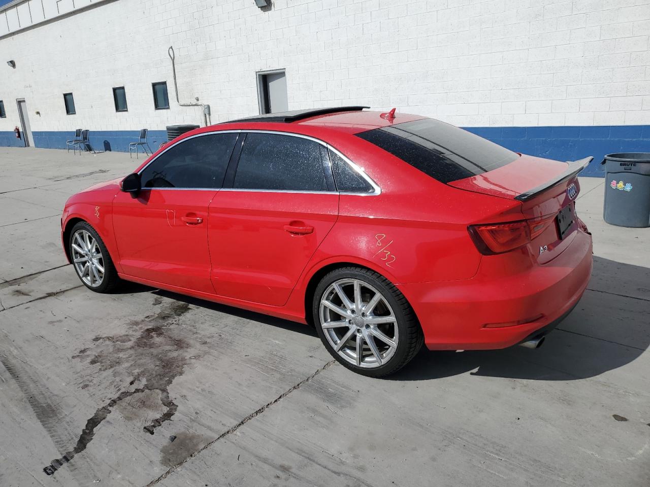 AUDI A3 2015 VIN WAUEFGFF0F1087844 zdjęcie 2
