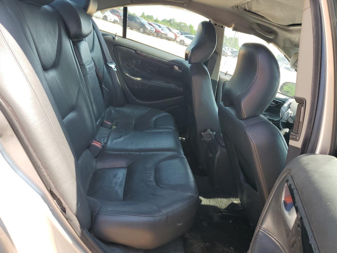 2001 Volvo S60 VIN: YV1RS61R912019227 Lot: 59988305