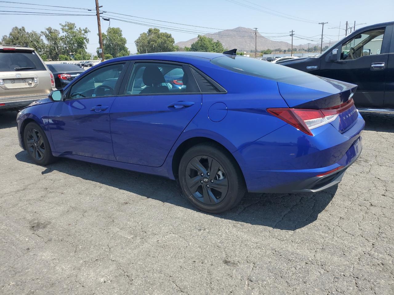 HYUNDAI ELANTRA 2023 VIN KMHLM4AG5PU469958 photo 2