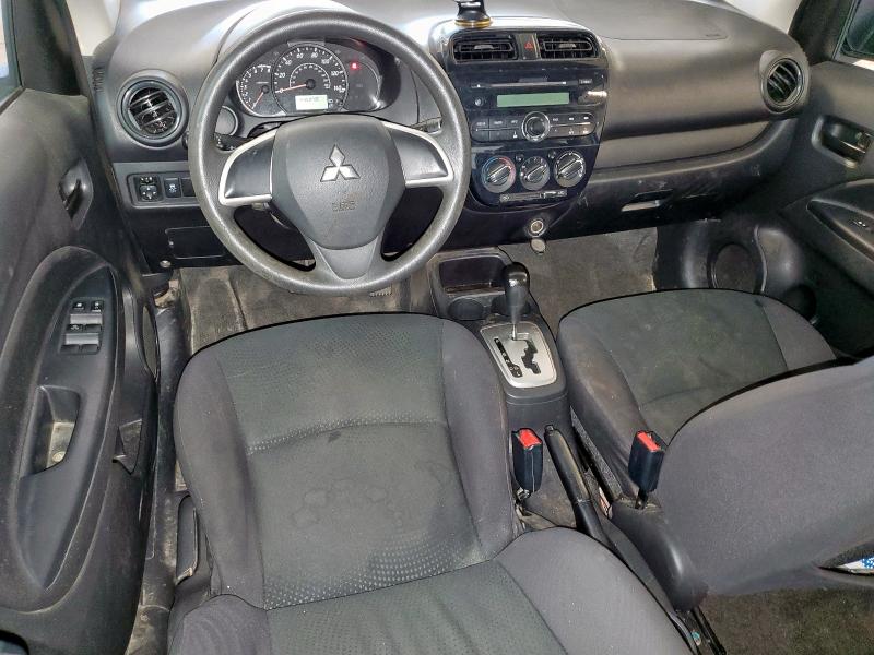Sedans MITSUBISHI MIRAGE 2017 Srebrny
