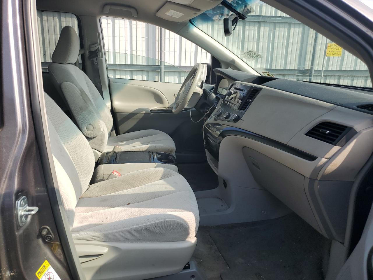 2012 Toyota Sienna Le VIN: 5TDKK3DC6CS266522 Lot: 62788745