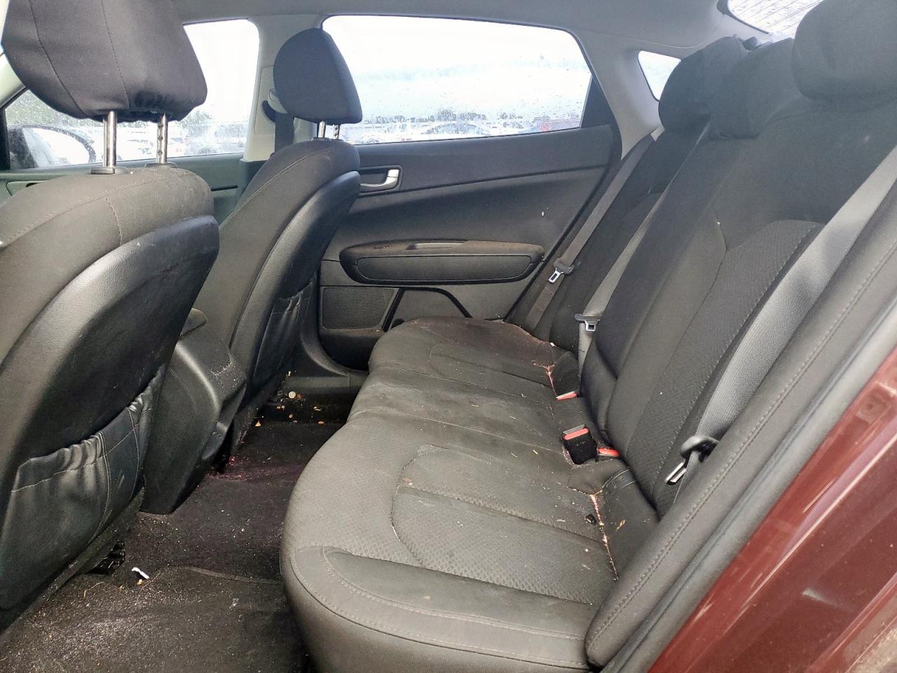 2017 Kia Optima Lx VIN: 5XXGT4L39HG142845 Lot: 60376435