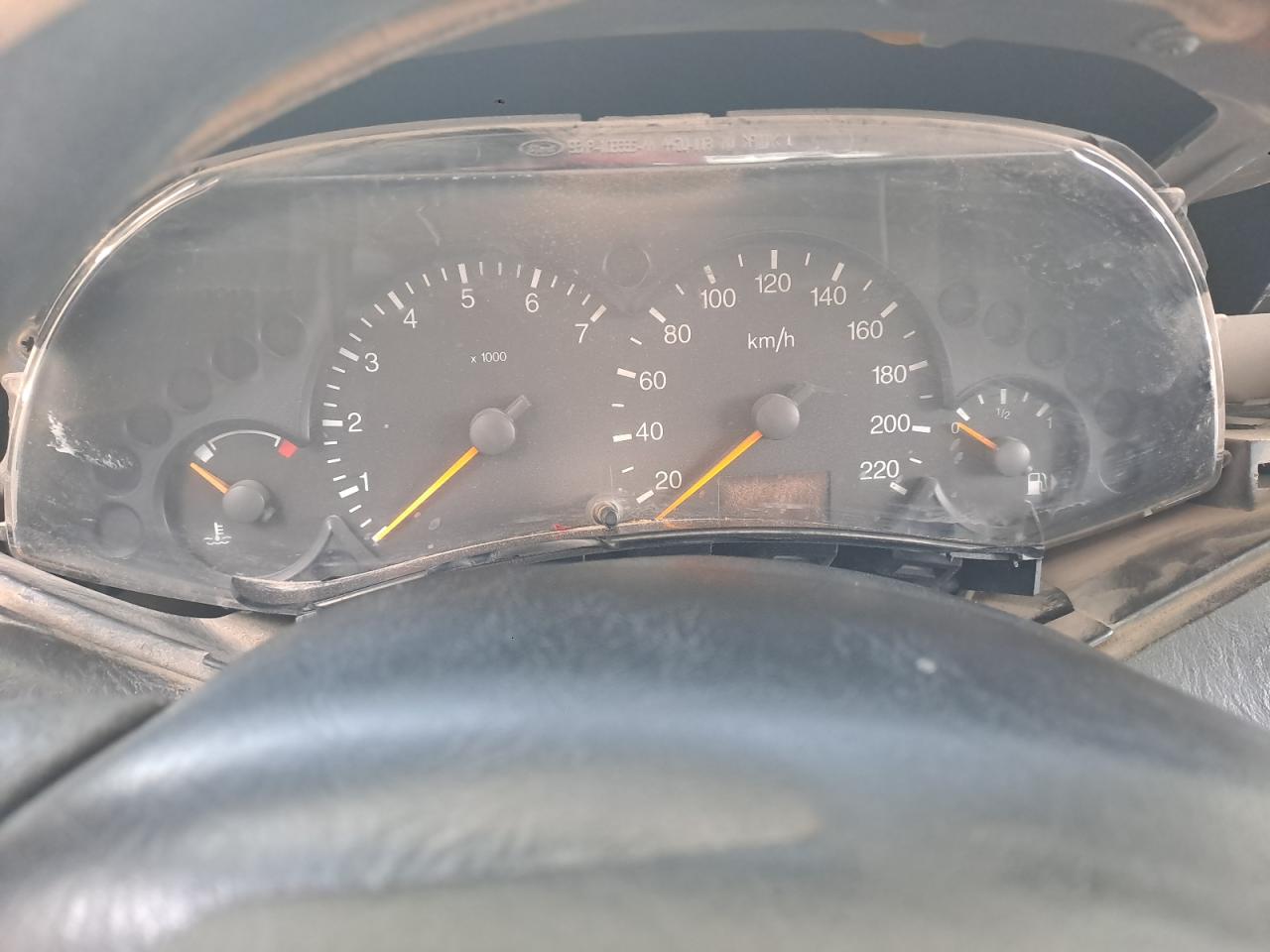 FORD FOCUS 2003 VIN WF0SD94L63VC64143 zdjęcie 8