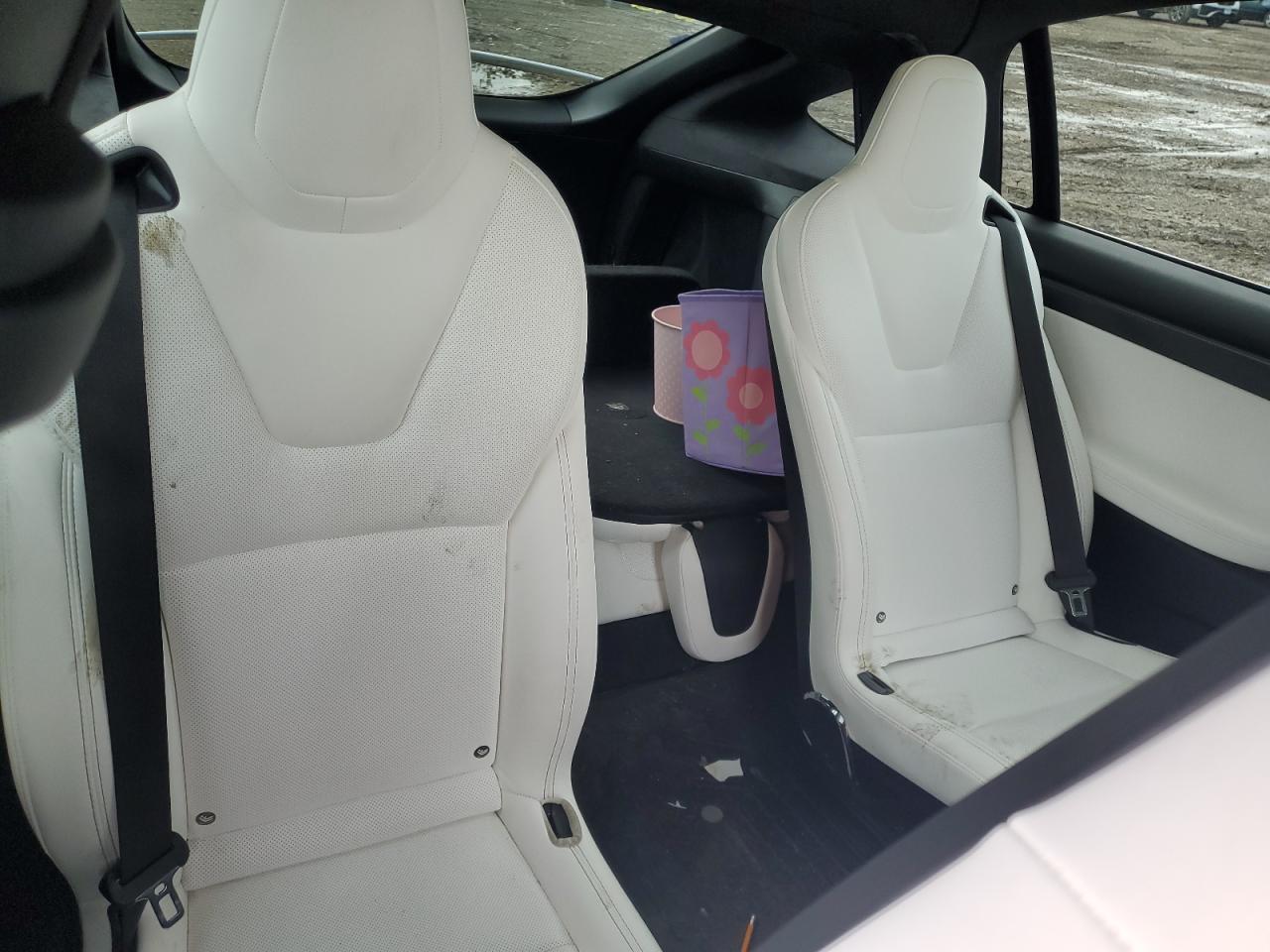 2019 Tesla Model X VIN: 5YJXCBE43KF144899 Lot: 59030965