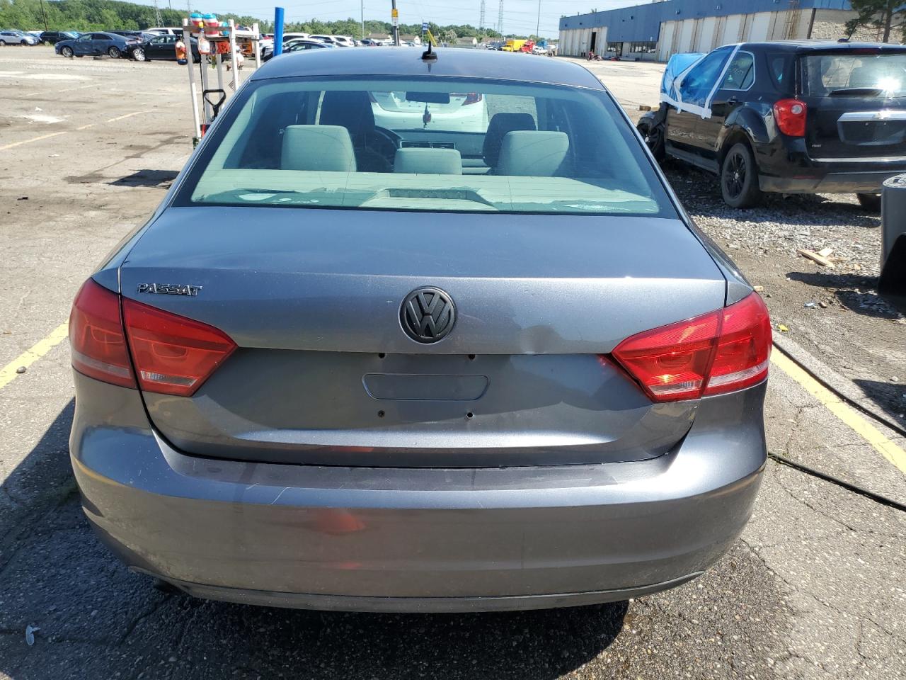 2013 Volkswagen Passat S VIN: 1VWAH7A31DC038918 Lot: 61846695