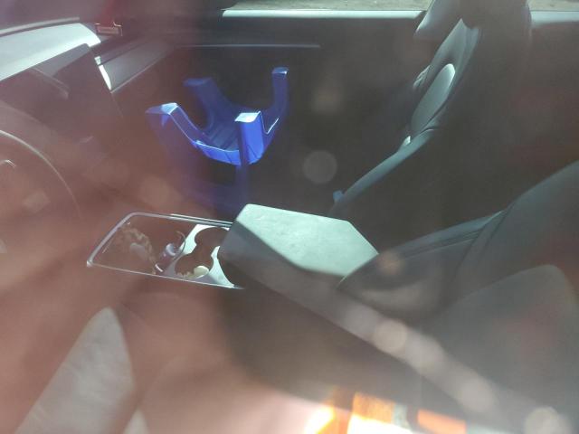  TESLA MODEL 3 2022 Белый