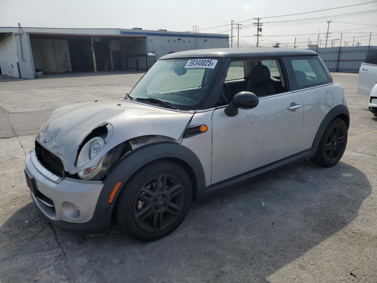 2013 Mini Cooper  na sprzedaż w Sun Valley, CA - Front End