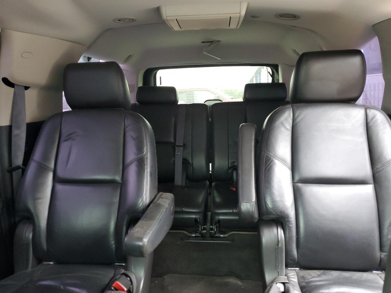 2011 Cadillac Escalade Esv Luxury VIN: 1GYS4HEF6BR195460 Lot: 61004875