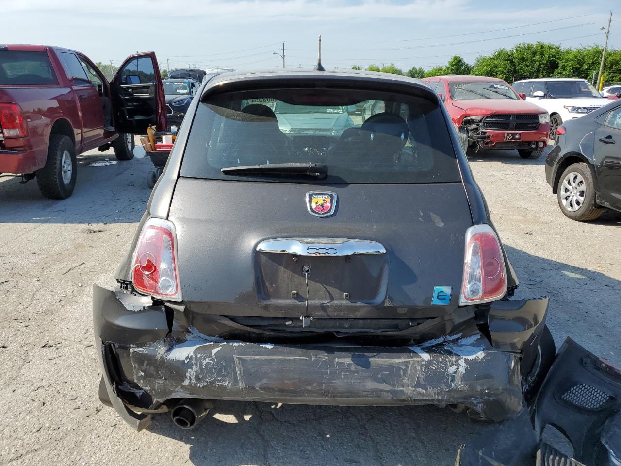 2015 Fiat 500 Abarth VIN: 3C3CFFFH8FT689961 Lot: 61400335