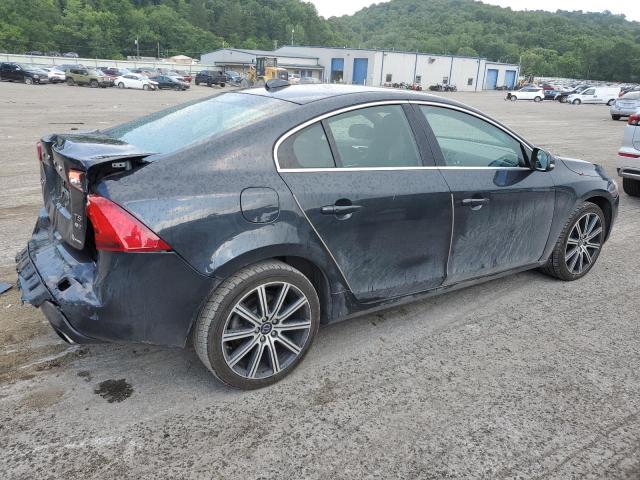 Sedans VOLVO S60 2015 Szary