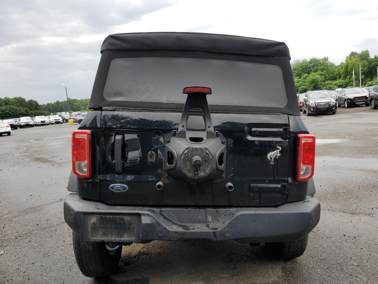2022 Ford Bronco Base VIN: 1FMDE5BH1NLB26338 Lot: 62092815