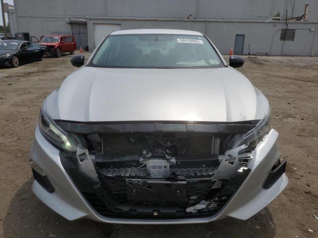 NISSAN ALTIMA 2019 Srebrny