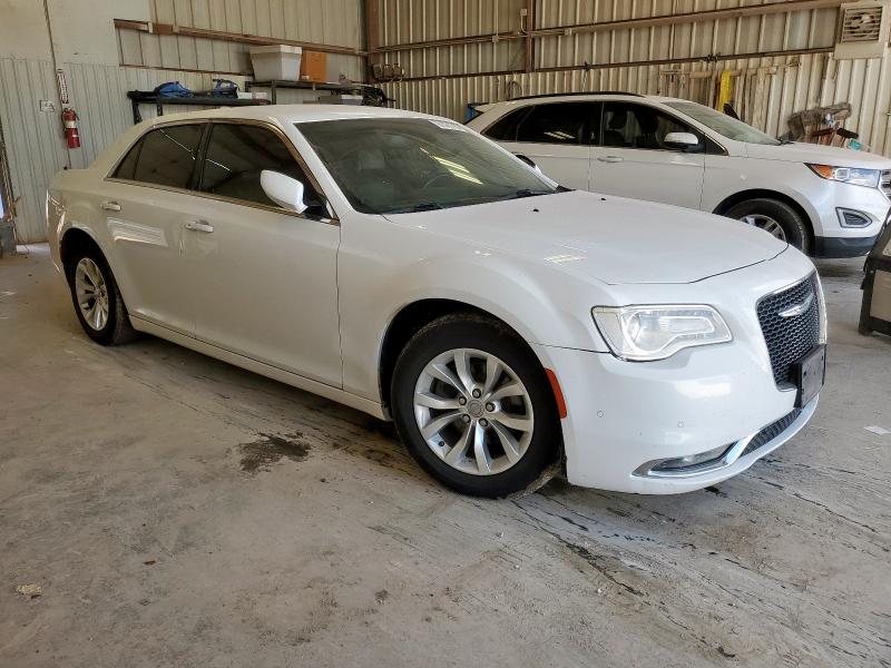  CHRYSLER 300 2015 White