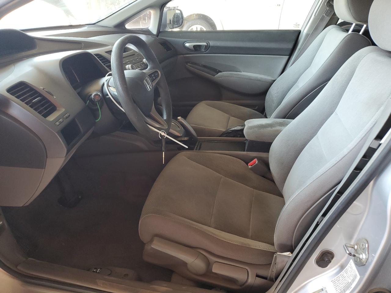 2009 Honda Civic Lx VIN: 19XFA16559E048808 Lot: 63103285