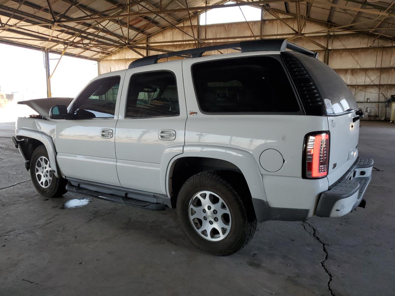 CHEVROLET TAHOE 2002 VIN 1GNEK13Z02R274661 фото 2