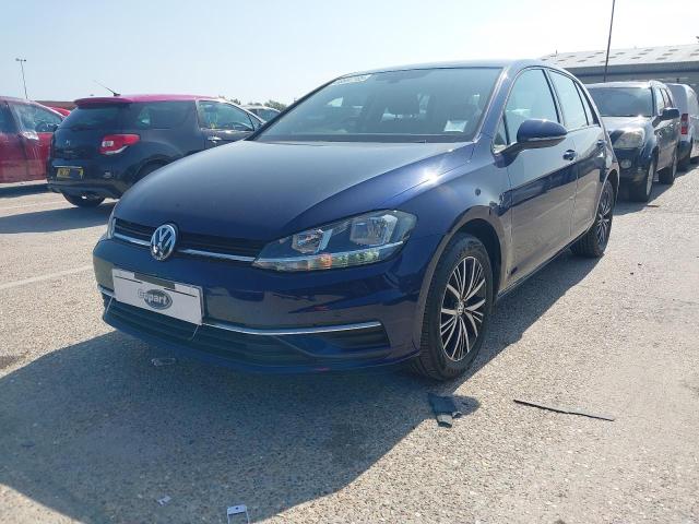 VOLKSWAGEN GOLF SE NA 2017