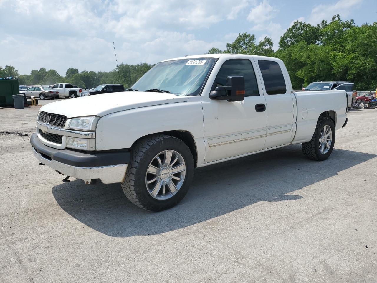 2004 Chevrolet Silverado C1500 for Sale in Ellwood City, PA - Front End