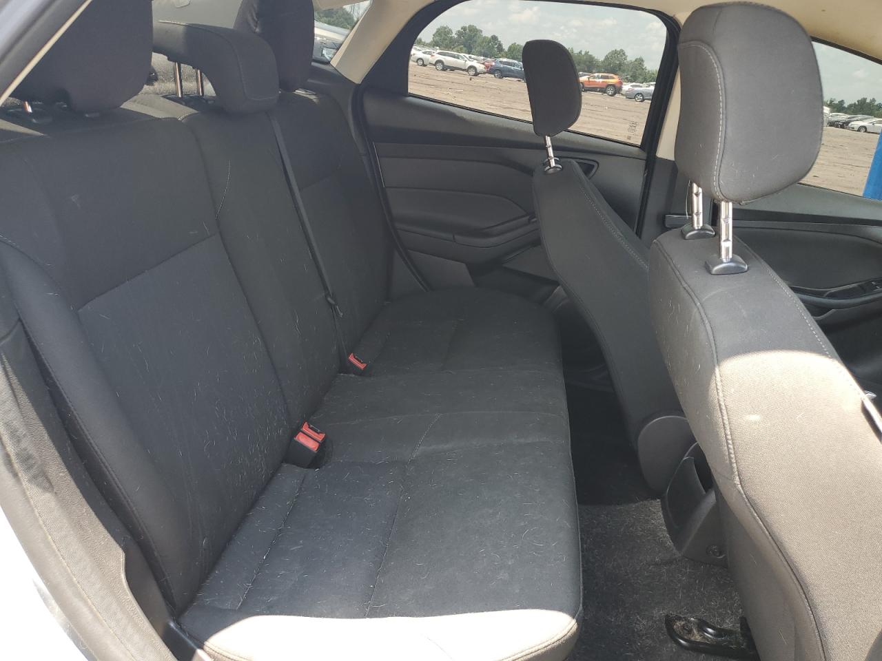 2015 Ford Focus S VIN: 1FADP3E24FL376254 Lot: 62917355