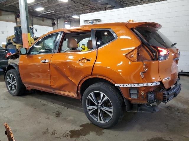  NISSAN ROGUE 2017 Оранжевый