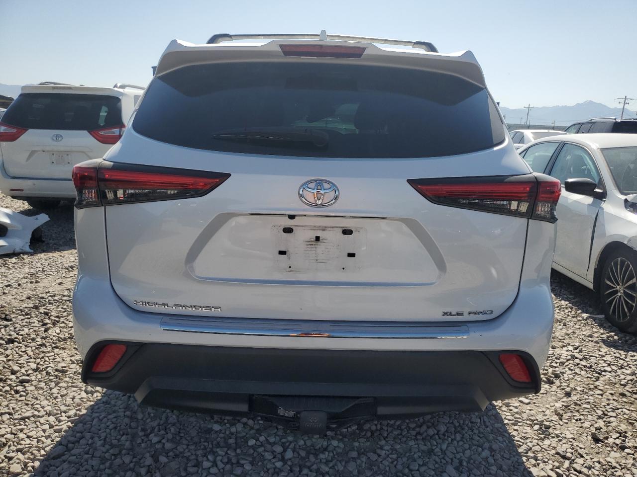 2022 Toyota Highlander Xle VIN: 5TDGZRBH7NS220736 Lot: 61968075
