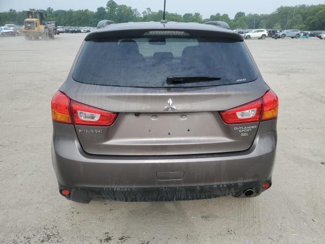  MITSUBISHI OUTLANDER 2016 Brązowy