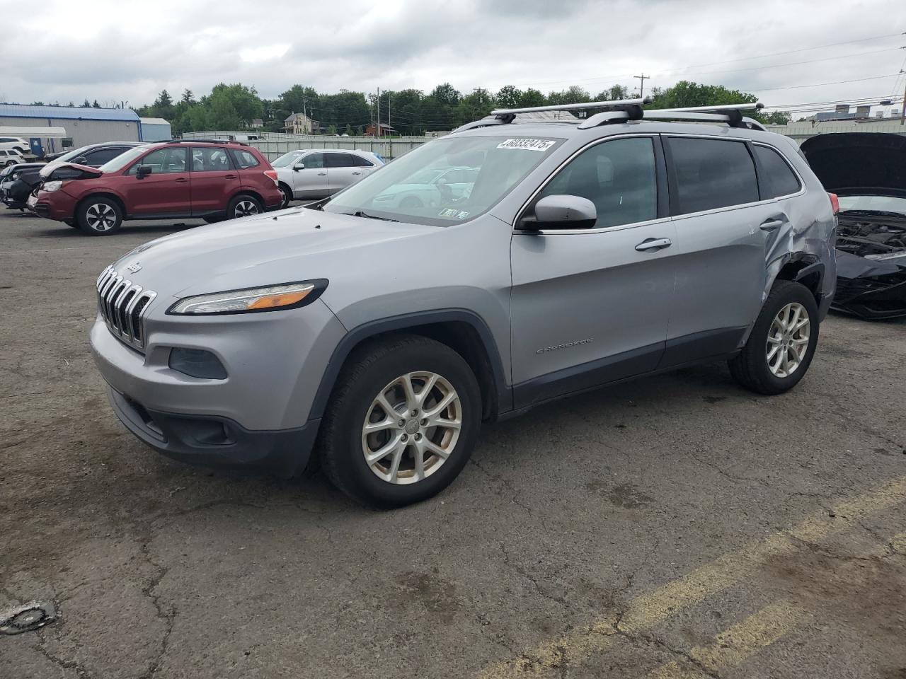 2014 Jeep Cherokee Latitude for Sale in Pennsburg, PA - Side