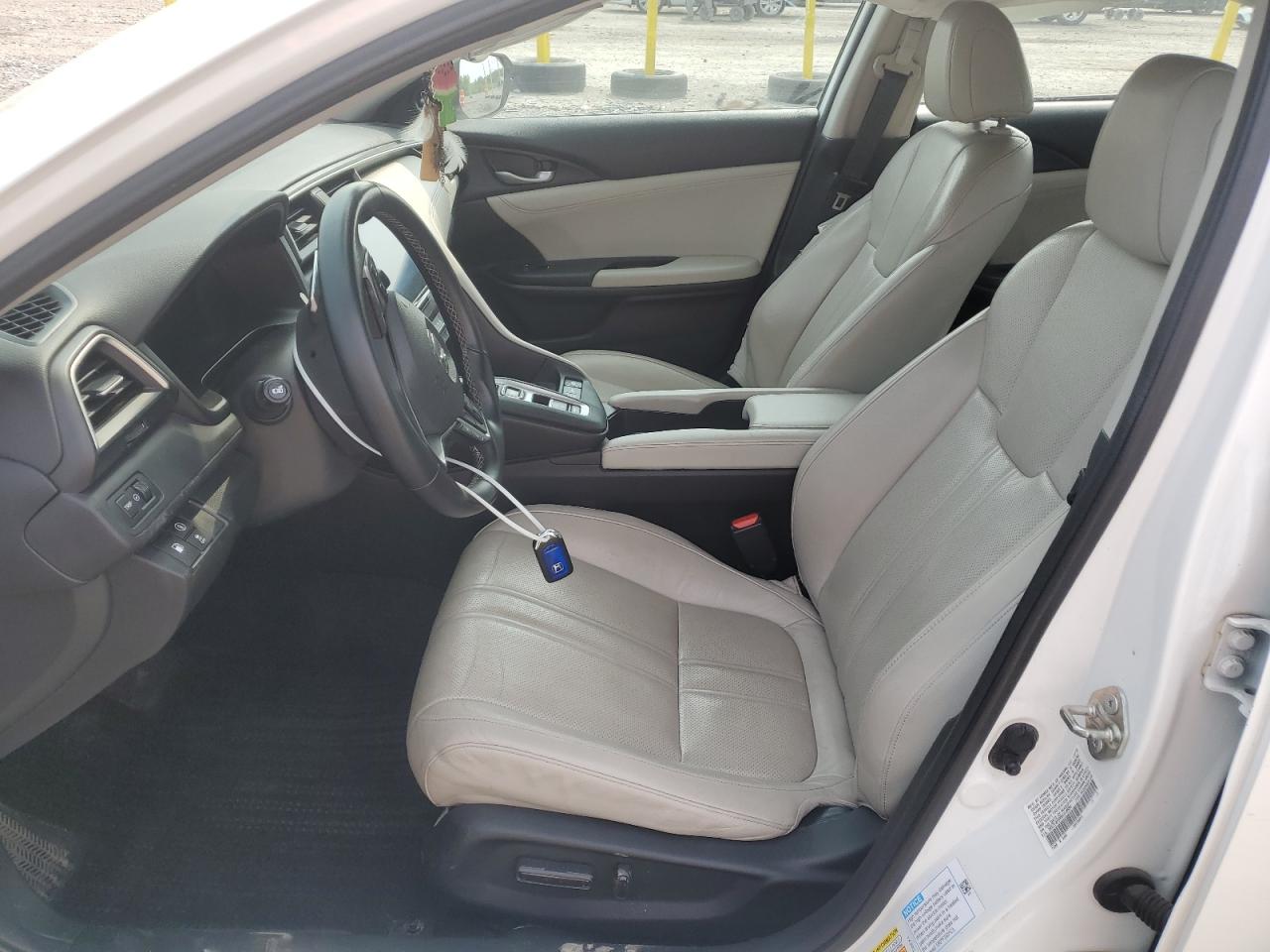 2019 Honda Insight Touring VIN: 19XZE4F9XKE019994 Lot: 60592125