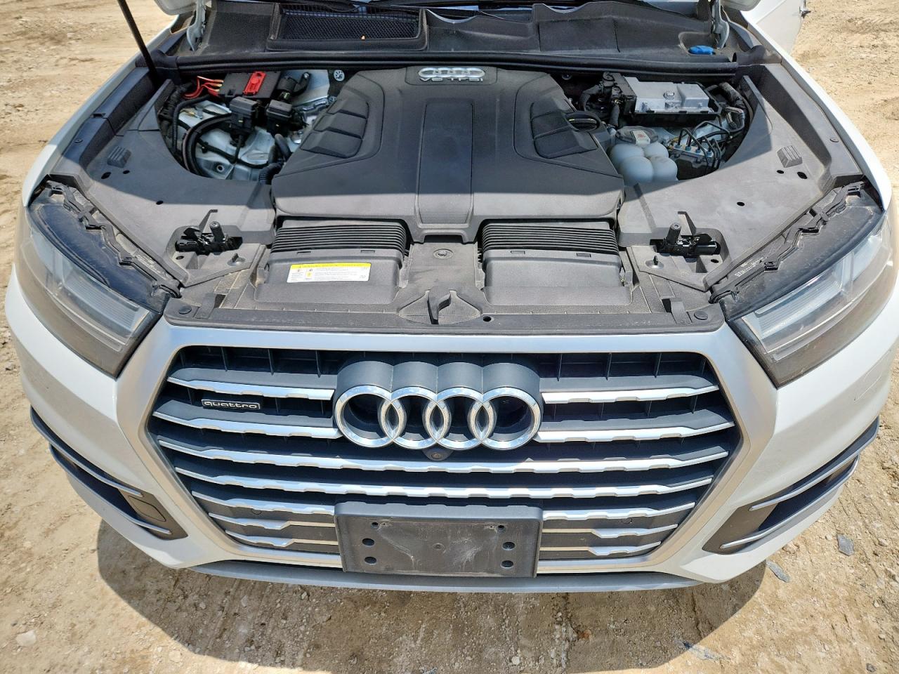 2017 Audi Q7 Prestige VIN: WA1VAAF74HD039914 Lot: 60915225