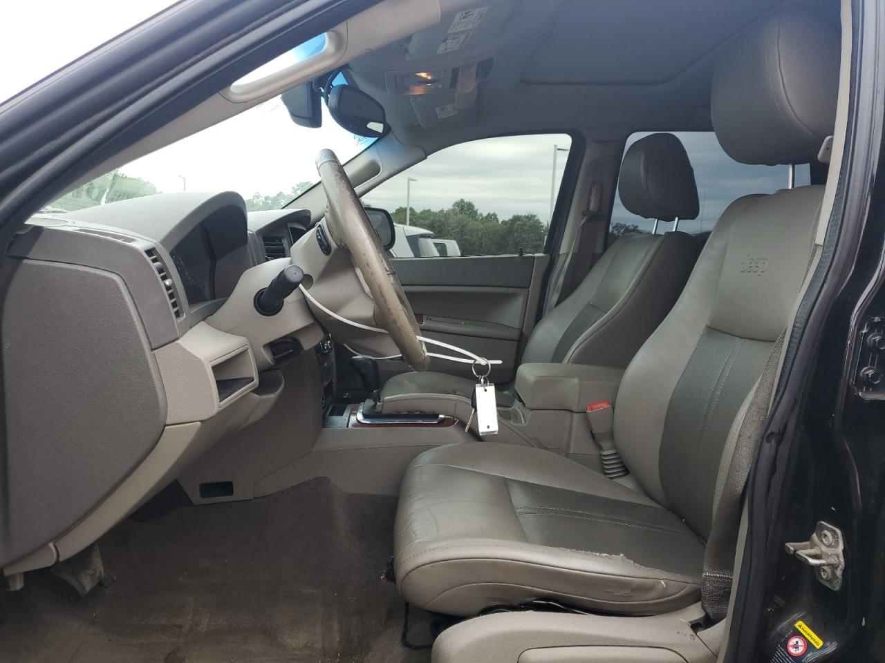 2005 Jeep Grand Cherokee Limited VIN: 1J8HR58N65C686923 Lot: 61611405