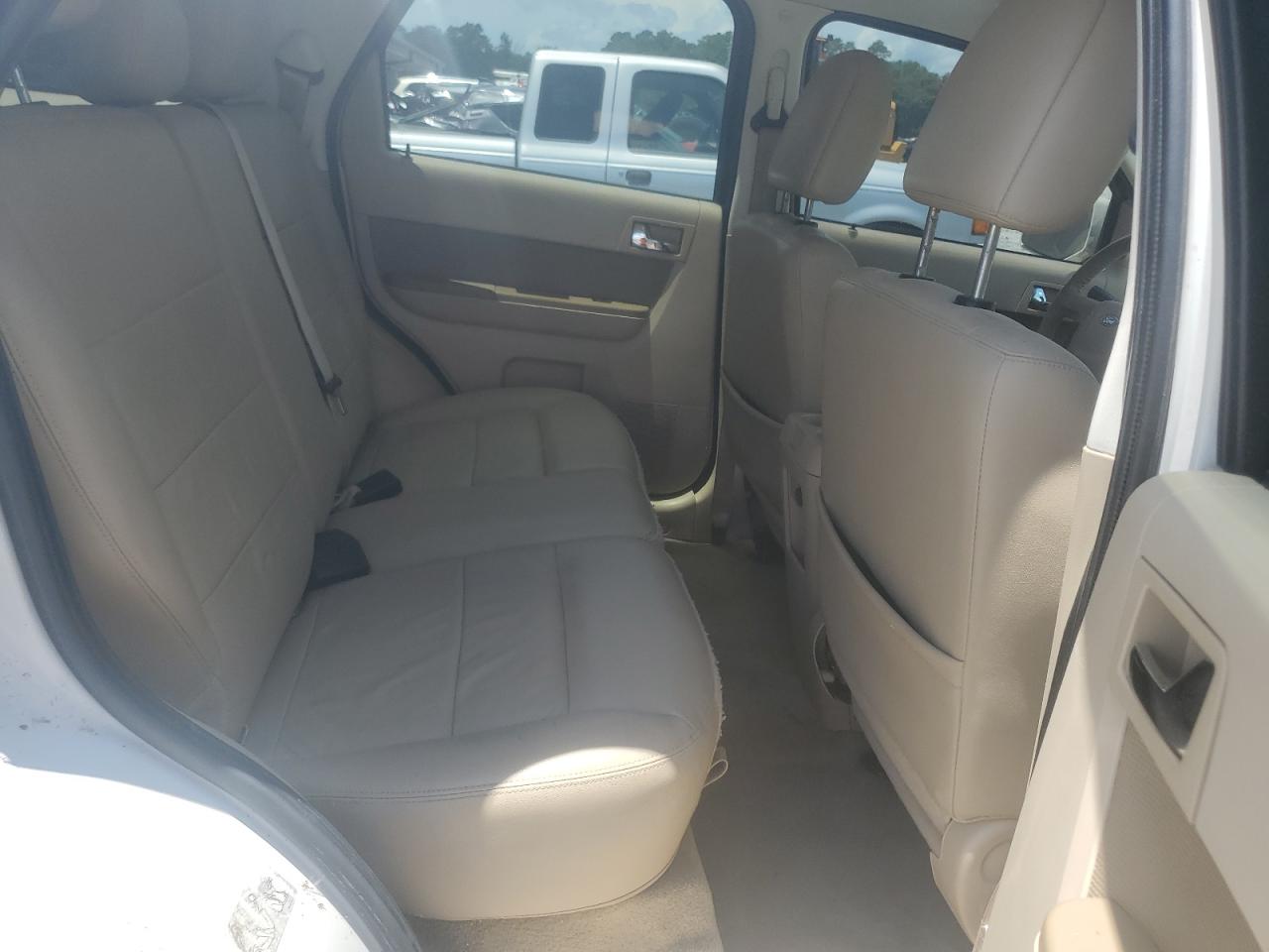 2010 Ford Escape Limited VIN: 1FMCU9EG0AKD41976 Lot: 61395595