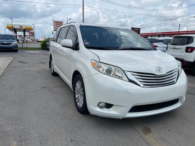 2016 Toyota Sienna Xle