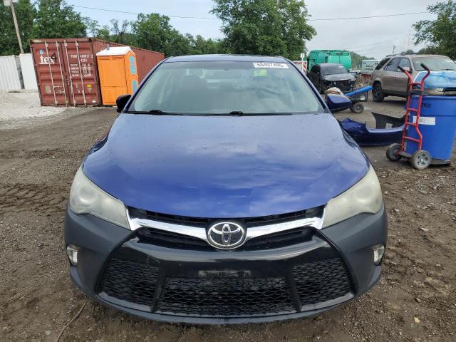 Sedans TOYOTA CAMRY 2015 Granatowy