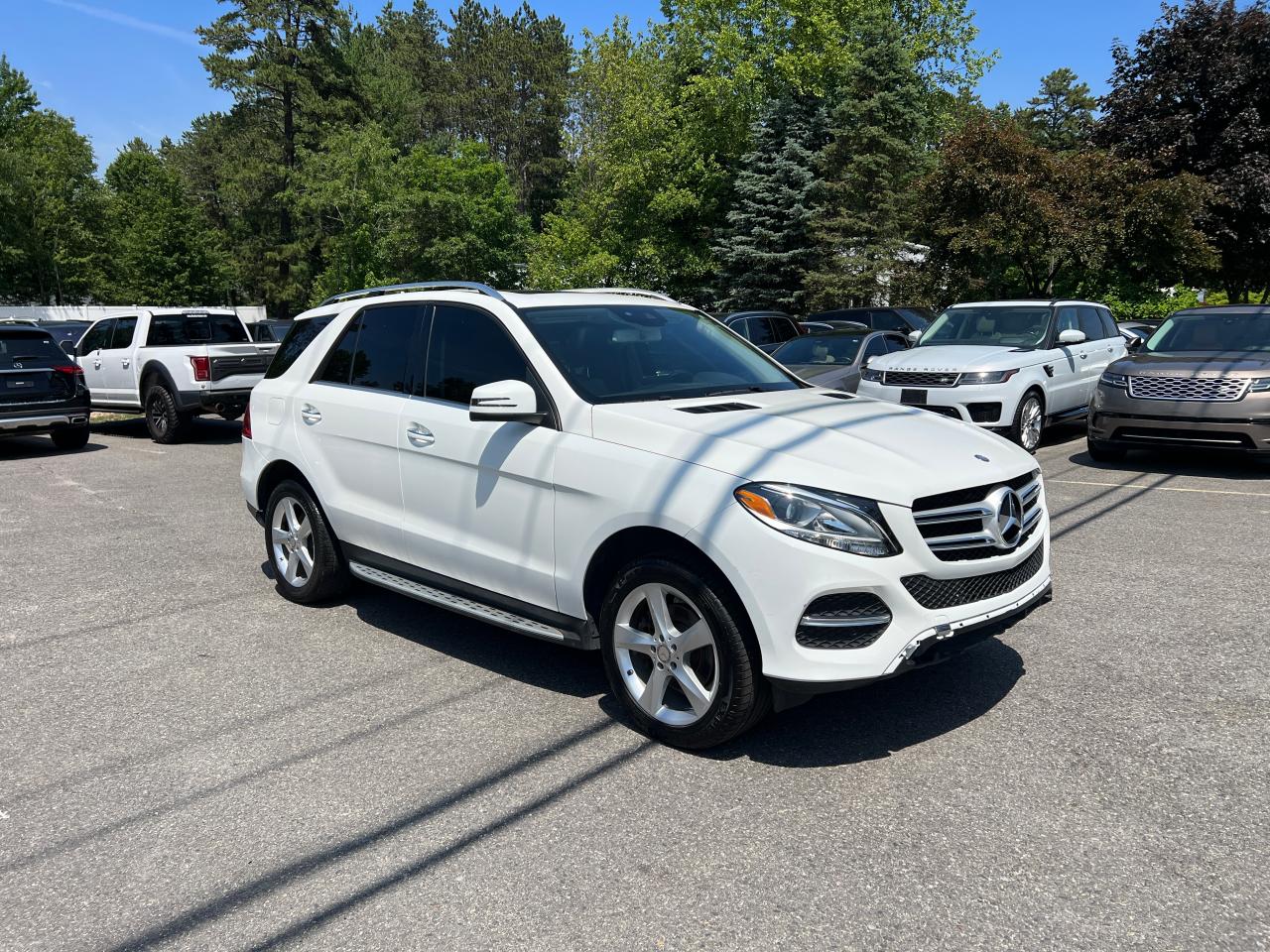2016 Mercedes-Benz Gle 350 4Matic for Sale in North Billerica, MA - Minor Dent/Scratches