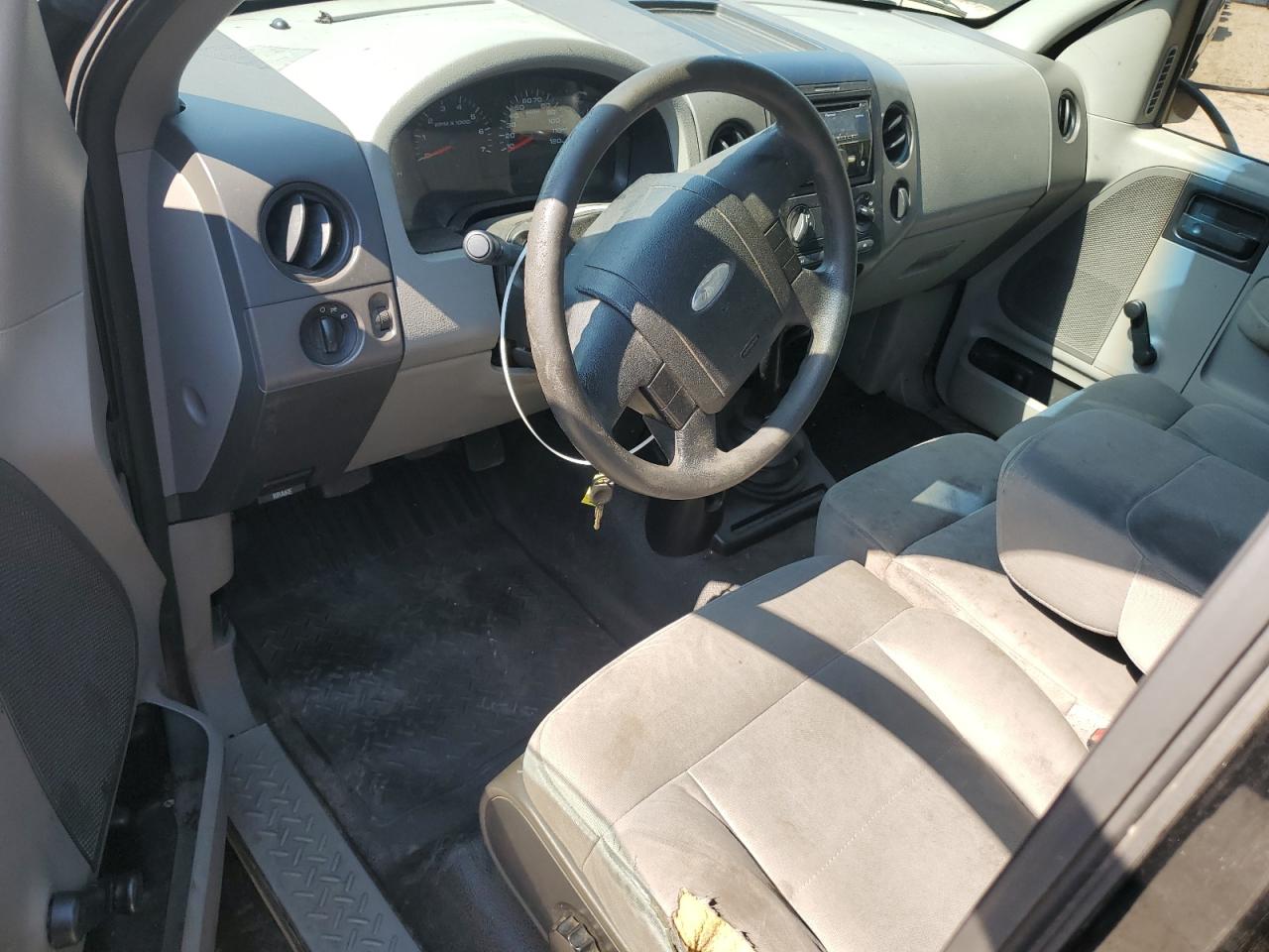 2007 Ford F150 VIN: 1FTRF12247KD39207 Lot: 61909005