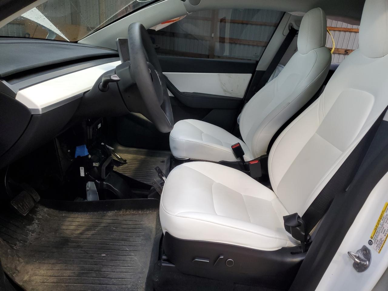 2022 Tesla Model Y VIN: 7SAYGDEEXNF437736 Lot: 62520345