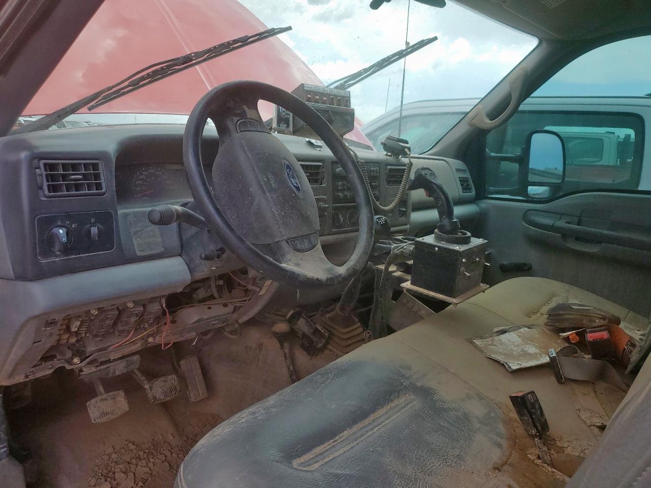 2002 Ford F350 Super Duty VIN: 1FDWF37F92ED12954 Lot: 62169905