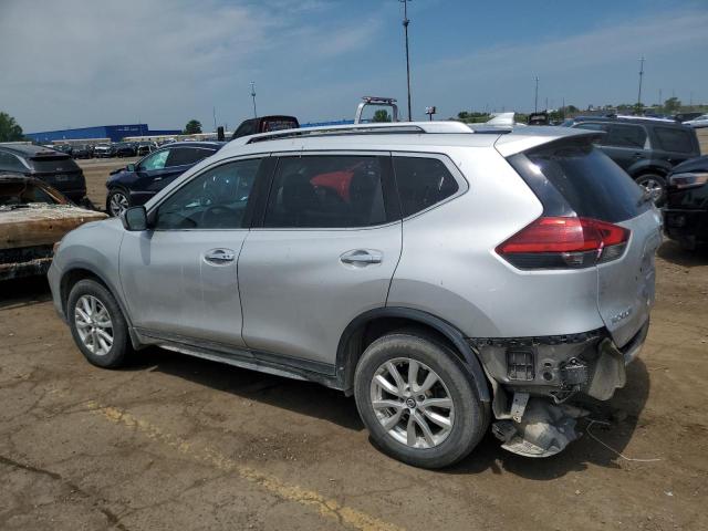  NISSAN ROGUE 2017 Srebrny