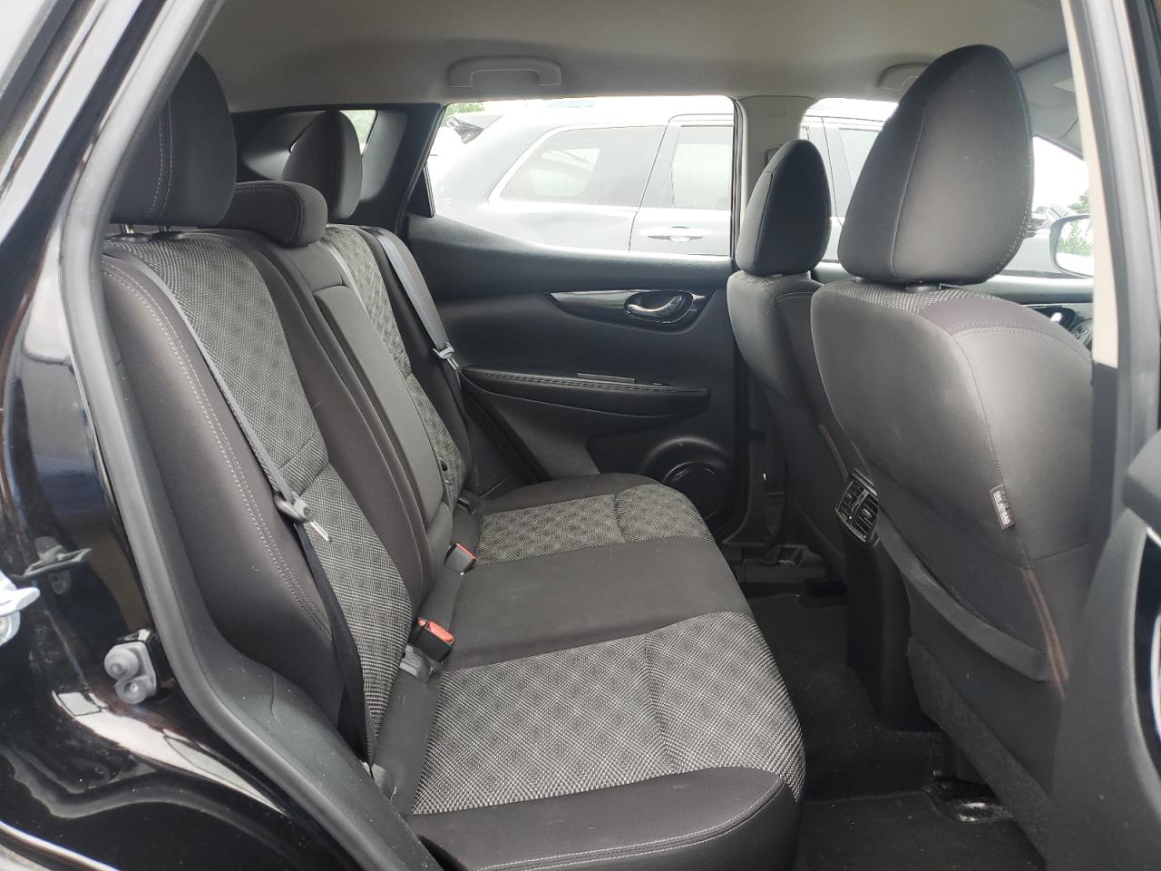 2018 Nissan Rogue Sport S VIN: JN1BJ1CR0JW203476 Lot: 62490845