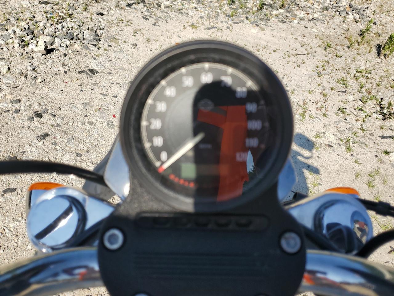 2015 Harley-Davidson Xl883 Superlow VIN: 1HD4CR219FC424978 Lot: 62847925