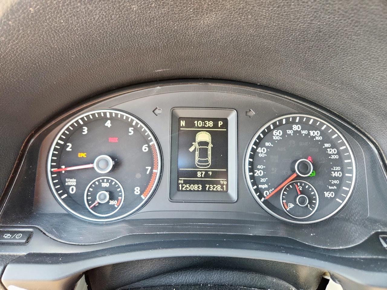 2014 Volkswagen Eos Lux VIN: WVWFW8AH1EV001390 Lot: 62834785
