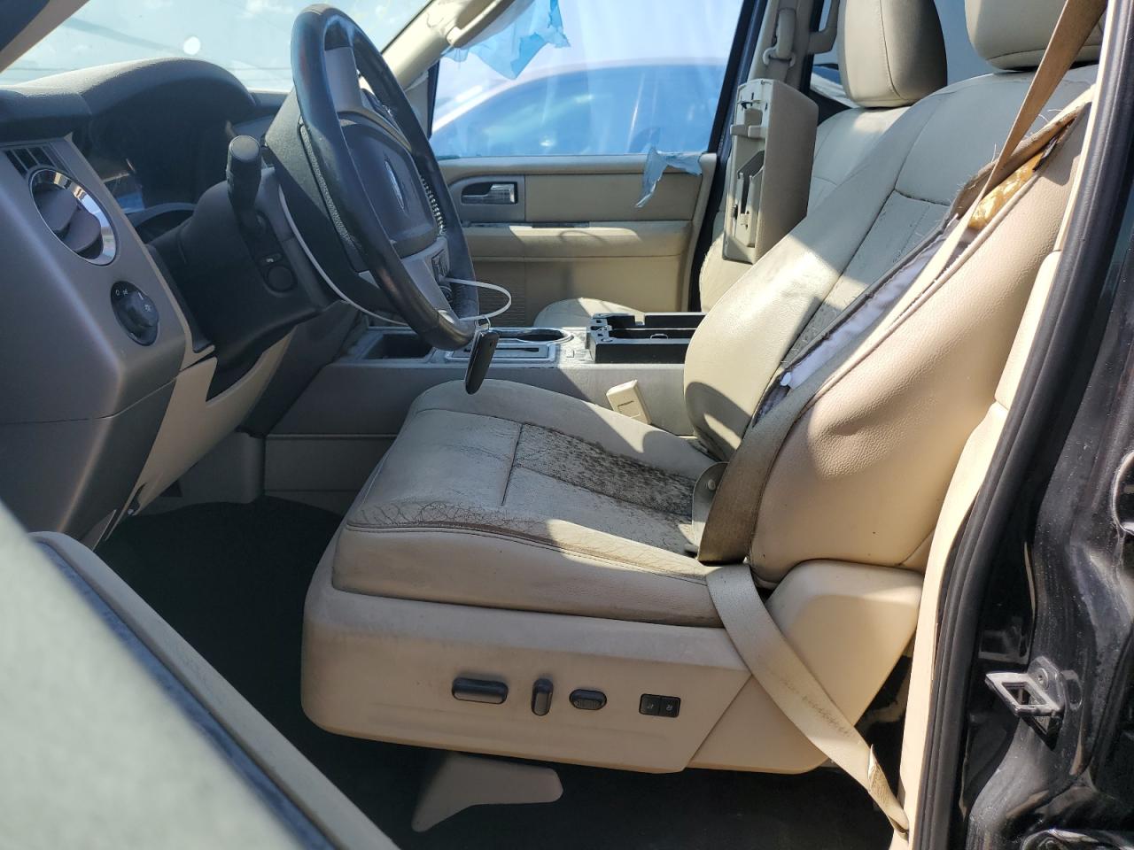 1FMJU2AT3FEF17457 2015 Ford Expedition Limited