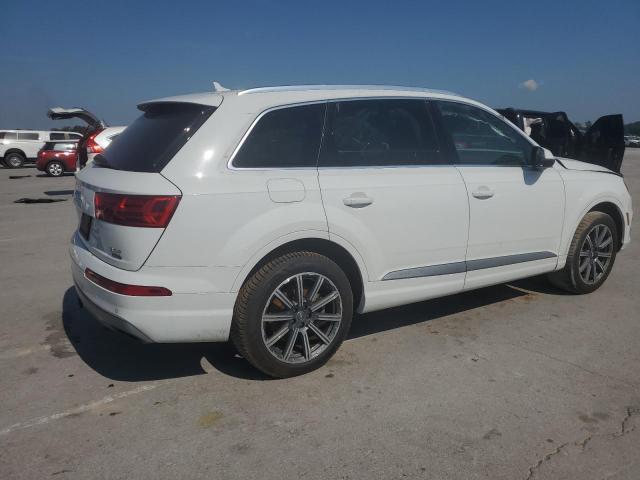 Parquets AUDI Q7 2017 Biały
