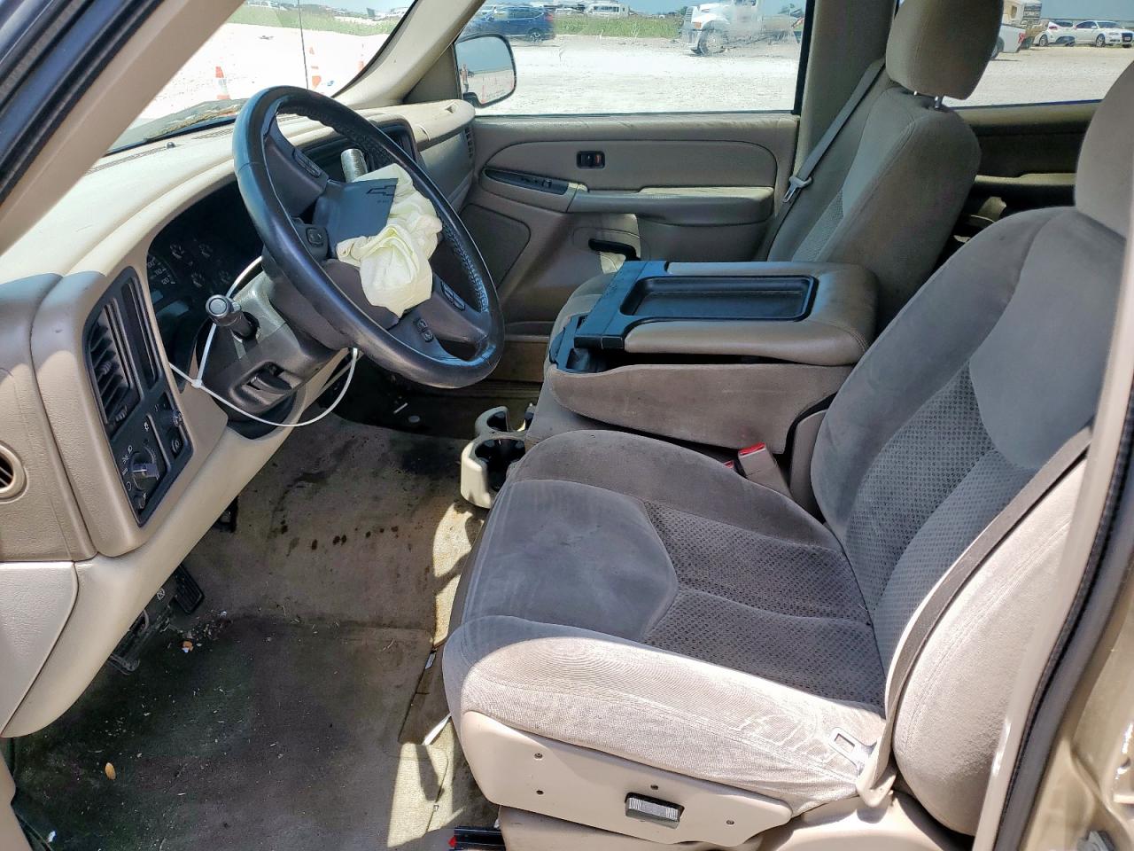 2005 Chevrolet Tahoe C1500 VIN: 1GNEC13V95R251202 Lot: 60057275