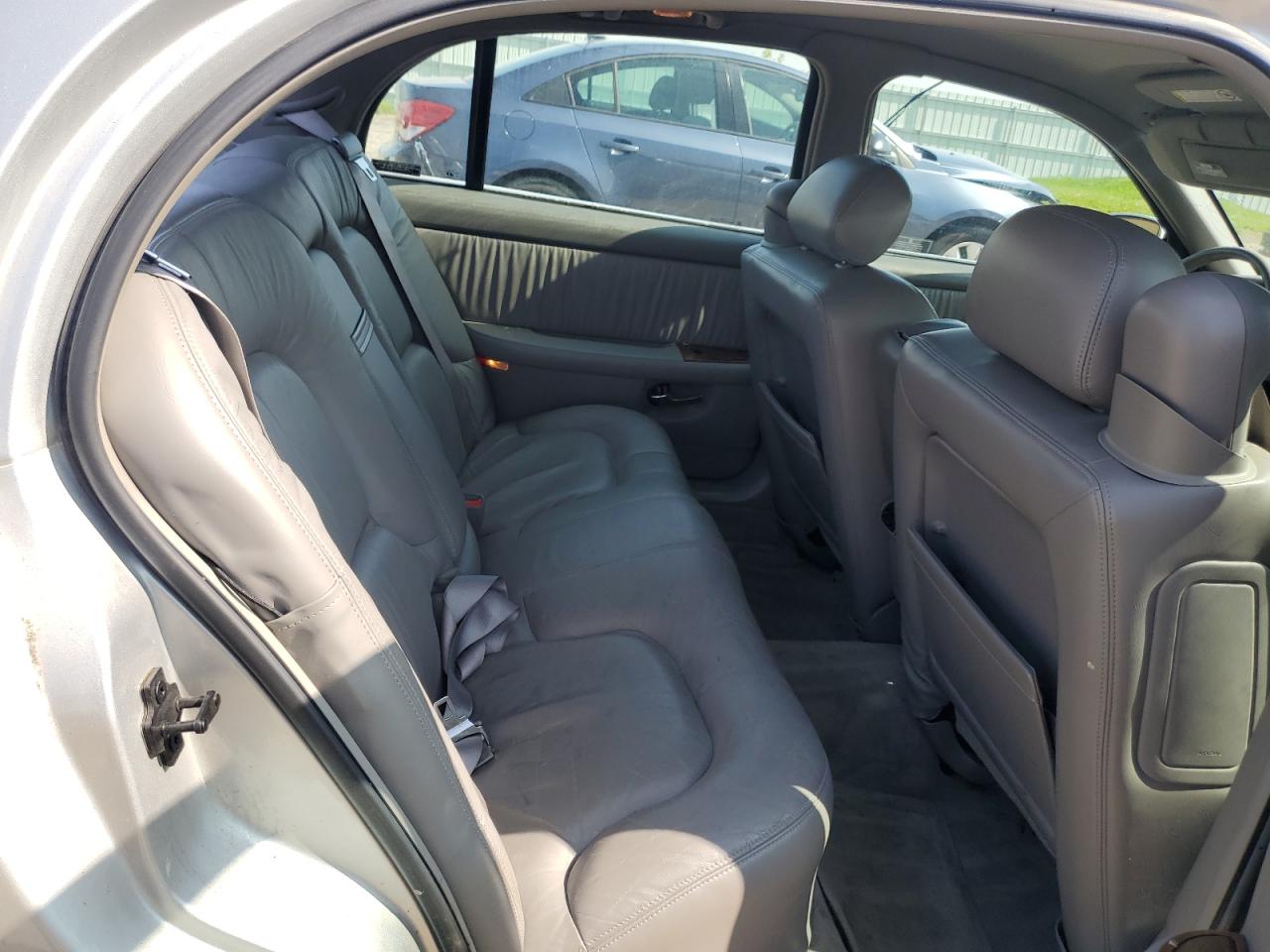 2000 Buick Park Avenue VIN: 1G4CW52KXY4158143 Lot: 60996355