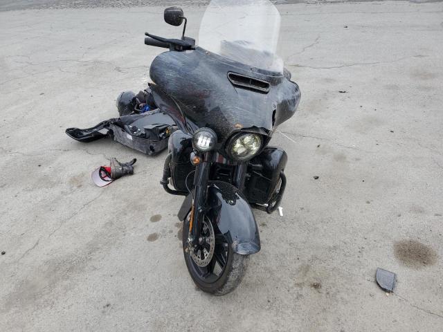  HARLEY-DAVIDSON FL 2021 Чорний