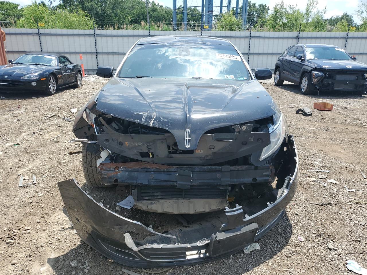 LINCOLN MKS 2016 VIN 1LNHL9DK8GG601373 photo 5