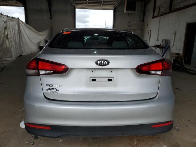  KIA FORTE 2017 Сріблястий