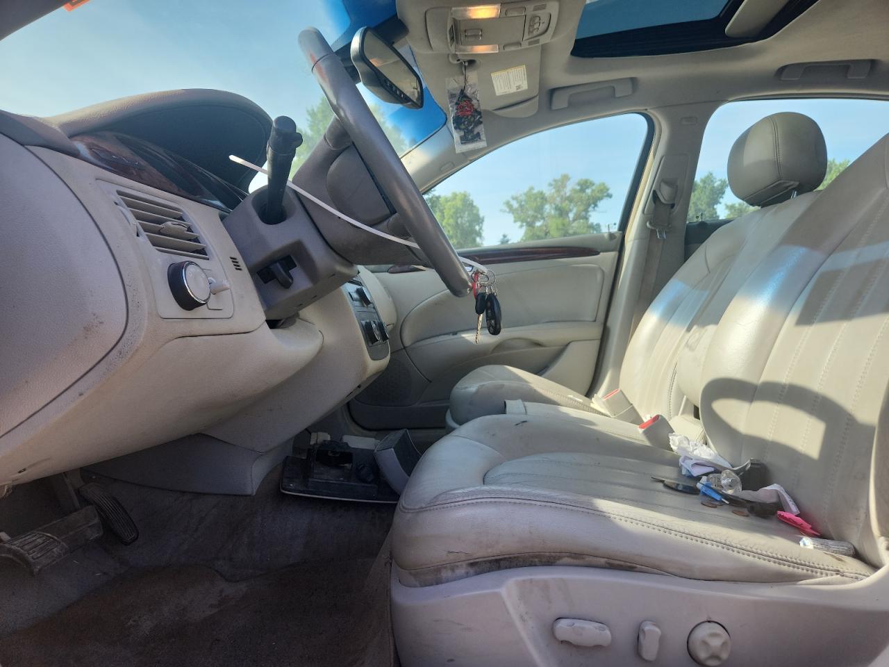 2007 Buick Lucerne Cxl VIN: 1G4HD57217U184570 Lot: 61002225